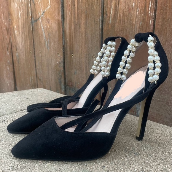 Women’s Black‎ Suede Pointed Toe Stiletto Heel Pearl Bead Ankle Straps Size 39 - Picture 1 of 10